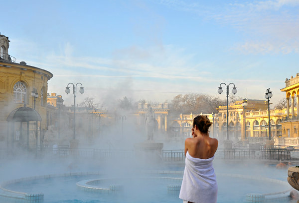 thermal-baths-in-budapest-6.jpg