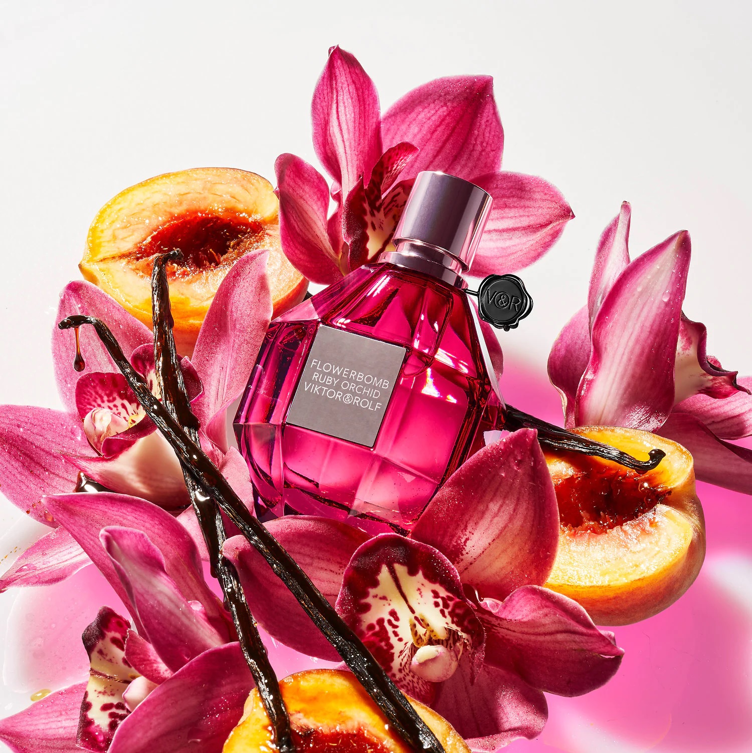 victor_and_rolf_flowerbomb_ruby_orchid_blogozine_blog_hu.jpeg