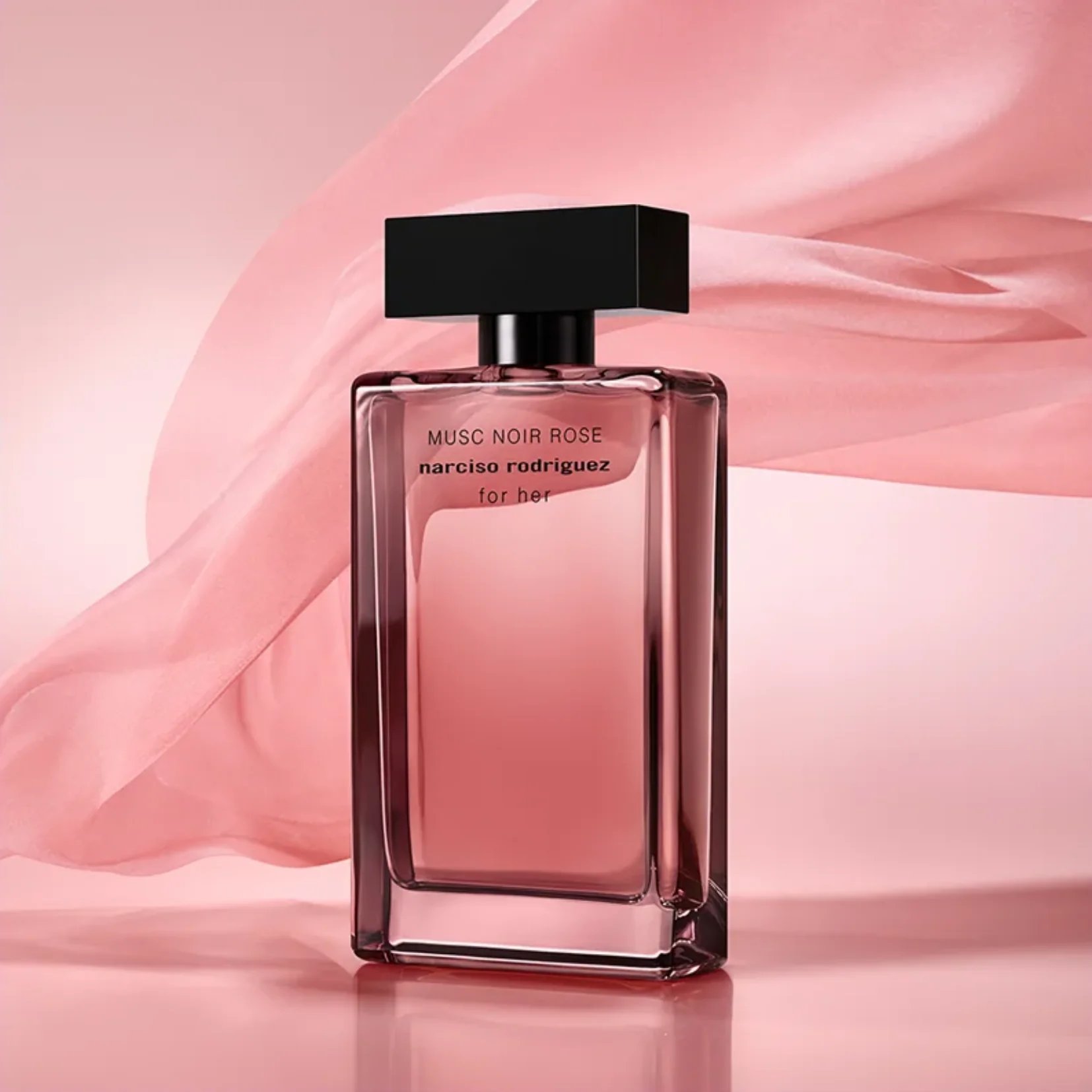 narciso_rodriguez_for_her_musc_noir_rose_eau_de_parfum.jpg