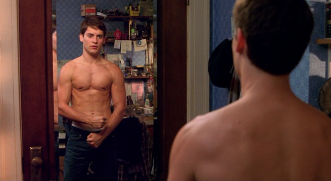 2002-Rami-Maguire-Spider-man-movie-Peter-Parker-Tobey-Maguire-hot-sexy-topless-body.png