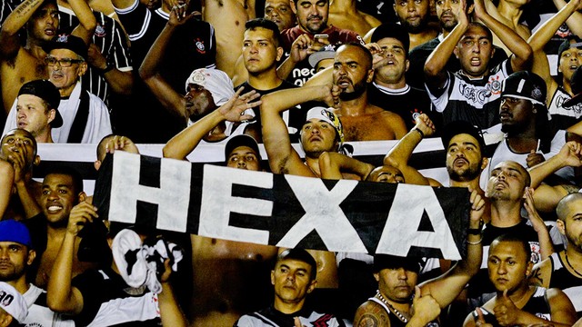 carrossel_ubinho-corinthians-campeao-2015.jpg