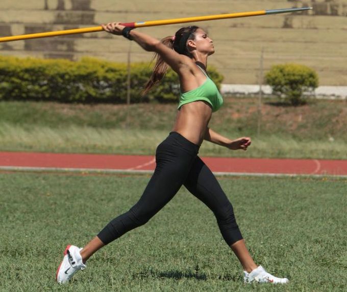 strong_sporty_girls_show_13.jpg