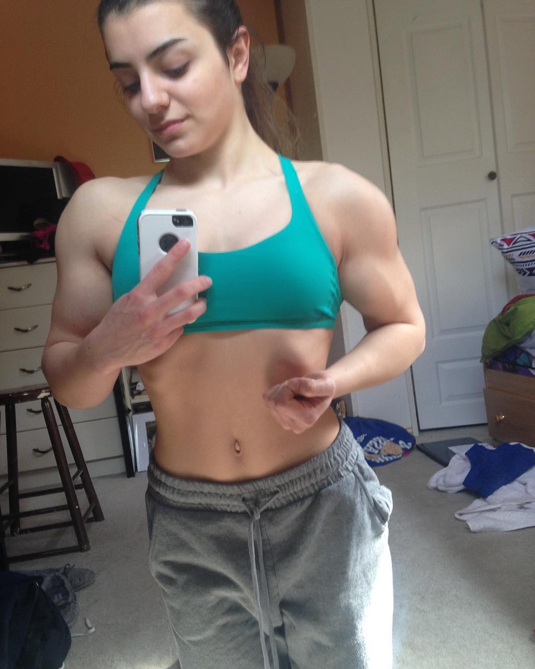 tessa_barresi_47.jpg