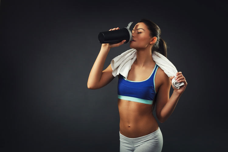 woman-drinking-protein-shake1.jpg