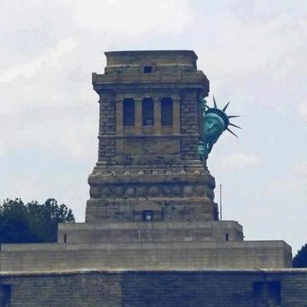 Statue+of+Liberty+prepares+for+Hurricane+Sandy.jpg