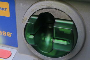 FEKETE ŐRÜLET: Ha ma készpénzt vesz fel egy ATM-nél, nagyon figyeljen, mert szétlophatják az agyát