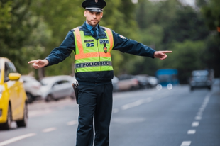 HÉTFŐTŐL ÉRDEN IS HATALMAS RENDŐRSÉGI RAZZIA! Aki él és pöfög, azt ellenőrzik