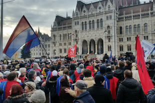 A MI KOLLÉGÁINK KORÁN HALNAK MEG, nem úgy mint a benzinkártyás, közpénzen élő politikus urak!