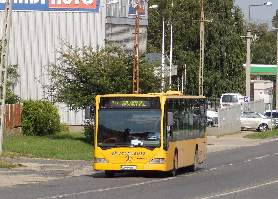 741-es_busz_erdre.jpg