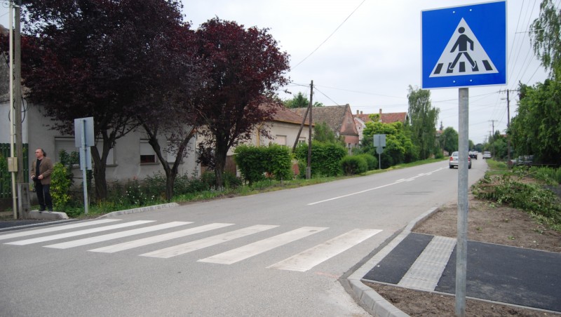gyalogatkelo-szeged-hu.jpg