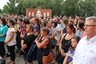 GYŐRBEN HATALMAS TÜNTETÉS VOLT!  Kiálltak az Apor Vilmos leváltott igazgatója mellett. Meghallja ezt Veres András?