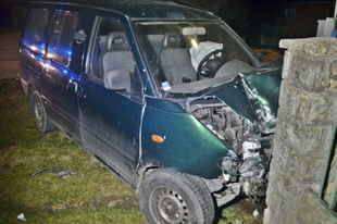 Két személygépkocsi karambolozott Győrben: egy embert kórházba szállítottak