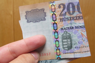 CSAK EGY KLIKK ÉS GYŐRBEN IS LÁTOD A MELÓKAT! Munkaidő, fizetés és hogy hol van