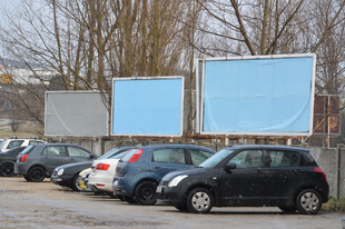 VÁRJÁK A PÁRTOK PLAKÁTJAIT GYŐRBEN: Lehet ragasztani