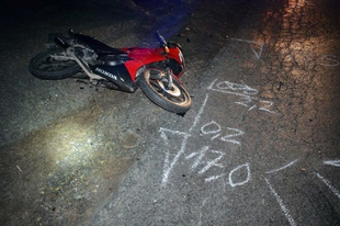 AUTÓ ÉS MOTOR ÜTKÖZÖTT GYŐR KÖRNYÉKÉN: A 18 éves motoros megsérült