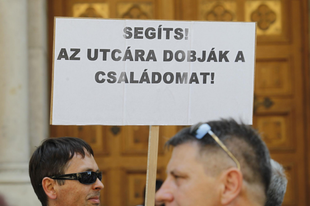 Devizahitel: Megalakult az Adós Kamara, céljuk megmenteni a devizahiteleseket Győrben is