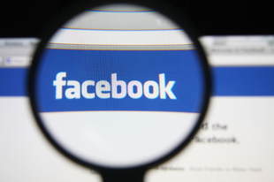 Egyre kíváncsibb a kormány a Facebook-felhasználók adataira: Önök szerint mit akarnak?
