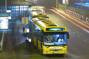 MÁSHOGY BUSZOZUNK: Jövő vasárnaptól változik az autóbuszok menetrendje Győrben!