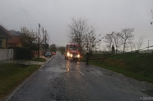 Több mint 300 millió forint kárt okozott a vasárnapi vihar: Győrben is sok lehet a károsult