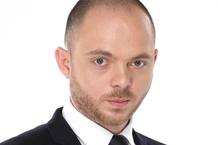 HA GYŐRBEN FODOR “KAMÉLEON” ROLAND KÉPVISELŐVEL ÜZLETELNE! Ne fordítson hátat neki