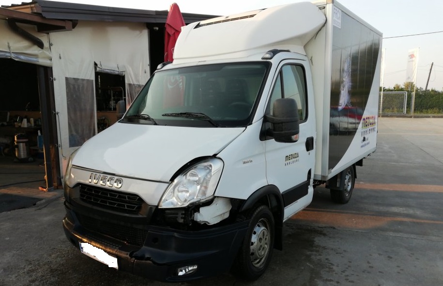 iveco-daily-dobozos.jpg