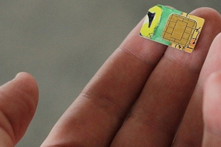 Készüljenek fel Mosonmagyaróváron is, nehogy ráfaragjanak : idén 3,5 millió SIM-kártyát érint az adategyeztetés