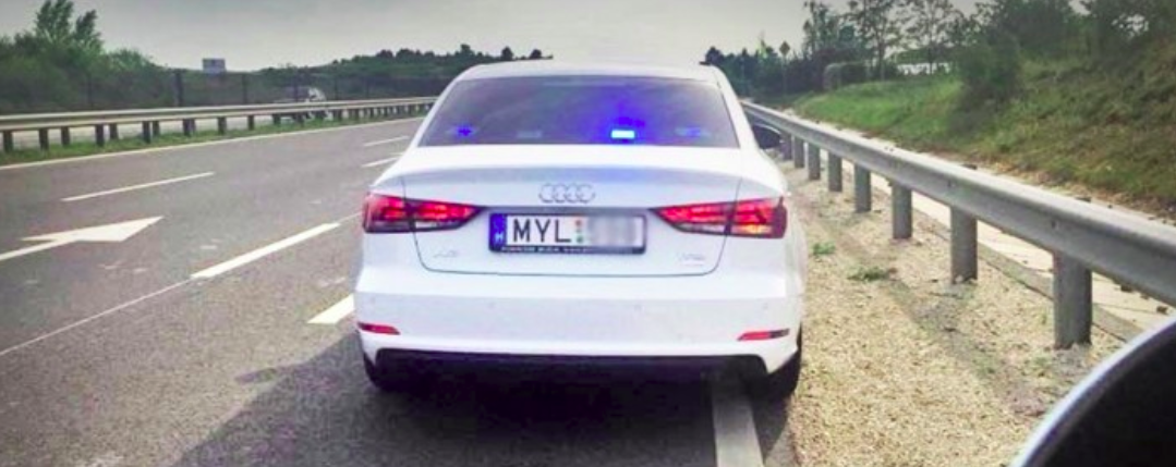 civil-rendorautok-mernek-vezess-hu.png