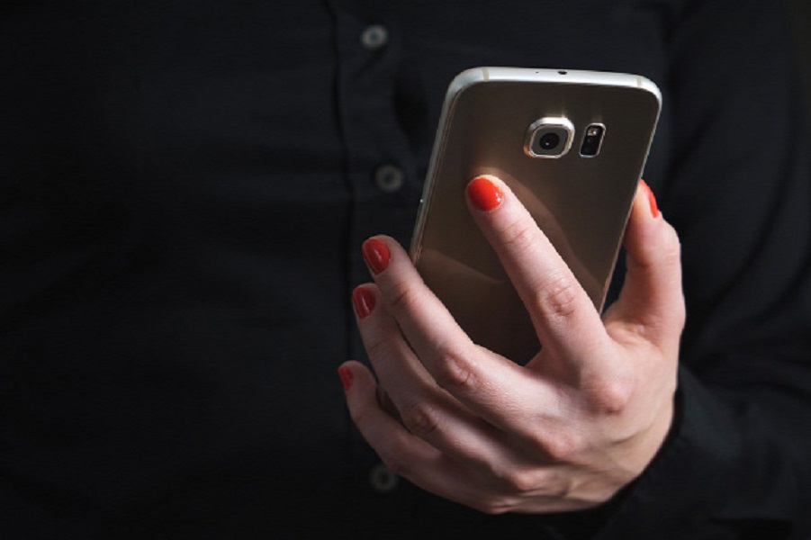 RENDKÍVÜL VESZÉLYES TELEFONOS ÁTVERÉS TERJED: Tatabányán is veszélyben vagyunk