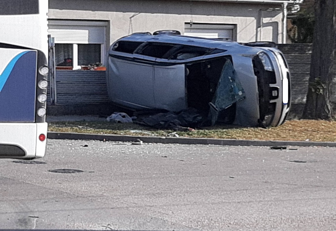 HALÁLOS BALESET TATABÁNYÁN, KERTVÁROSBAN! Szörnyű tragédia, a 10-es busz és egy autó csattant