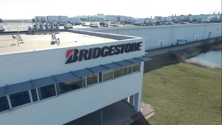 ELFELEJTETT FIZETNI A TATABÁNYAI BRIDGESTONE: A bíróság meszelte el