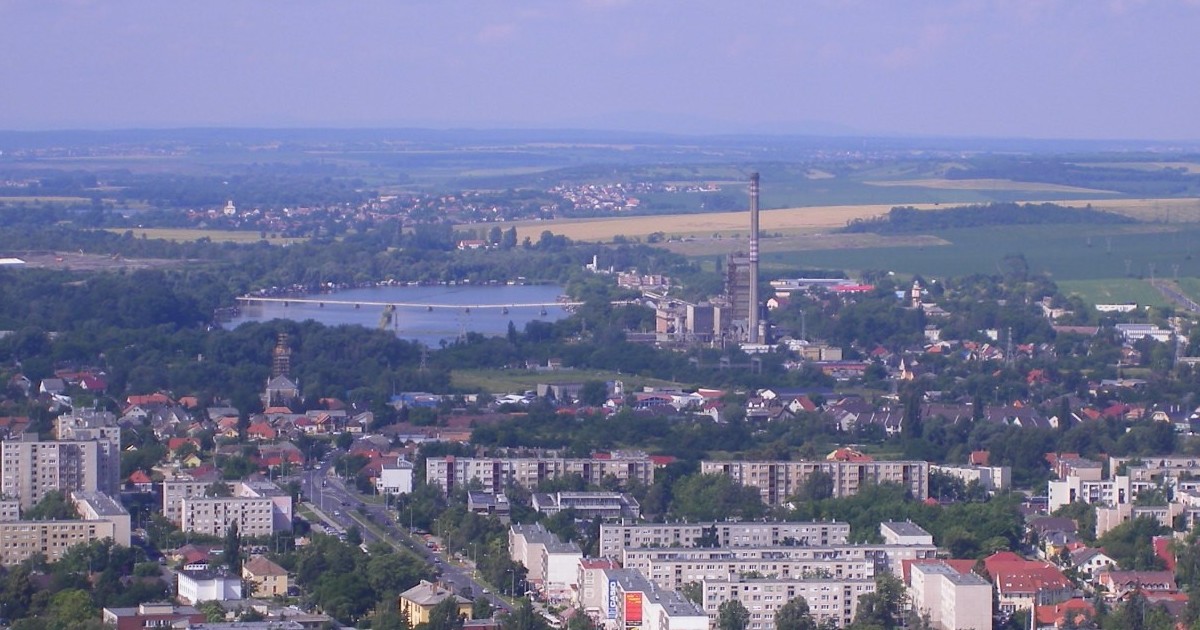 LAKÁSÜGYBEN MAGYARÁZKODIK A HIVATAL? Kevés a lakás, sokan pályáznak