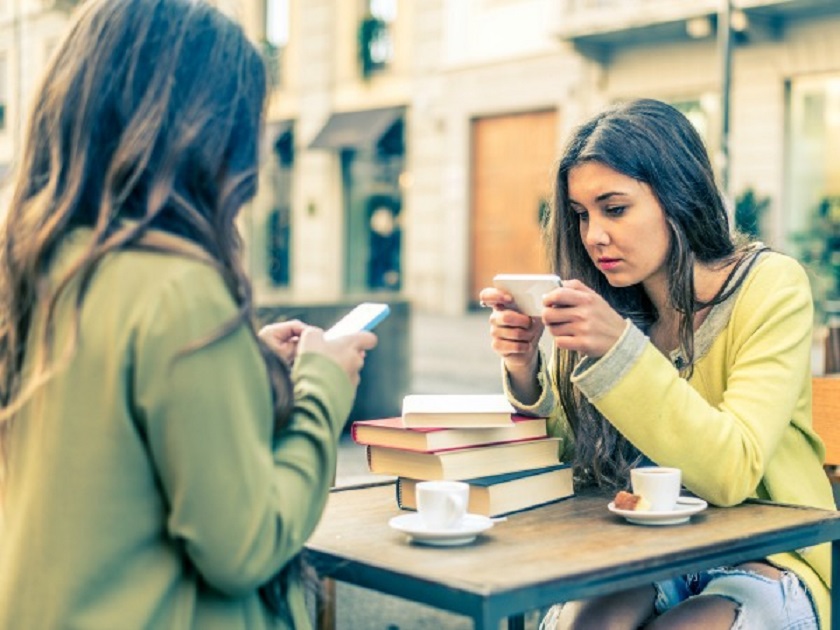 MEDDIG BÍRNÁD LÁJKOK ÉS KOMMENTEK NÉLKÜL? “Divat”  a digitális rácsavarodás Tatabányán is