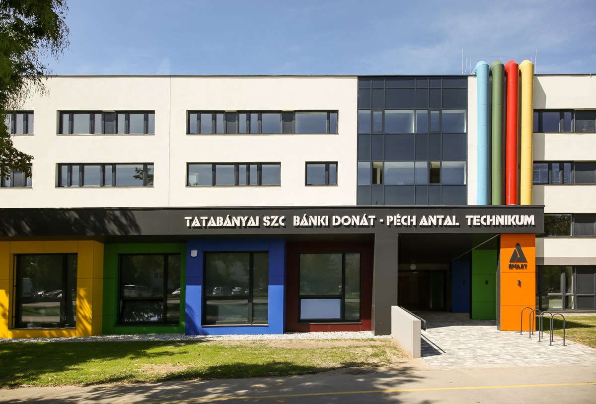 JELENTŐS DÍJ TATABÁNYÁRA! Különdíjat kapott a Tatabányai Szakképzési Centrum
