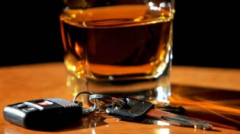 KÖRÖZTÉK TATABÁNYÁN: részegen csípték fülön a rend éber őrei 