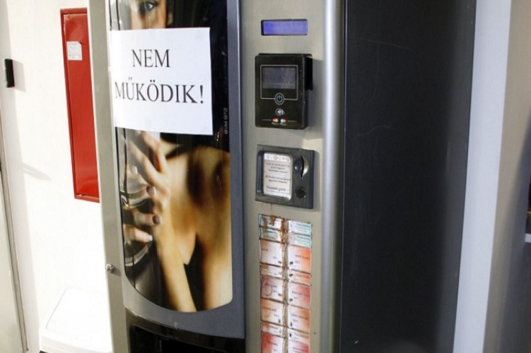 A TATABÁNYAI AUTOMATA RÉME: Persze, hogy nem működik, ha szétbarmolod
