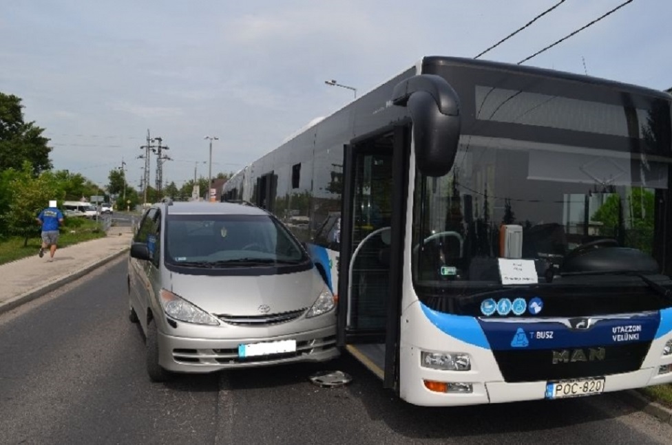 TÖMEGSZERENCSÉTLENSÉG TATABÁNYÁN: 11 sérült volt a Dankó Pista utcában, komolya vád az okozója ellen