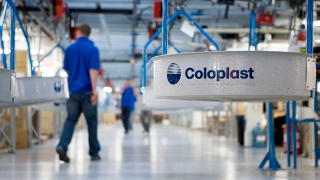 Újabb dán fejlesztés: Átadták Coloplast új logisztikai központját Tatabányán