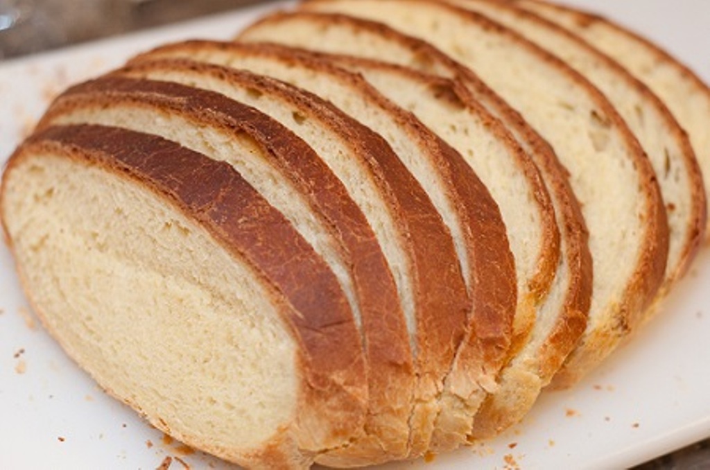 Mindennapi kenyerünk - újabb drágulásra számíthatunk Tatabányán is