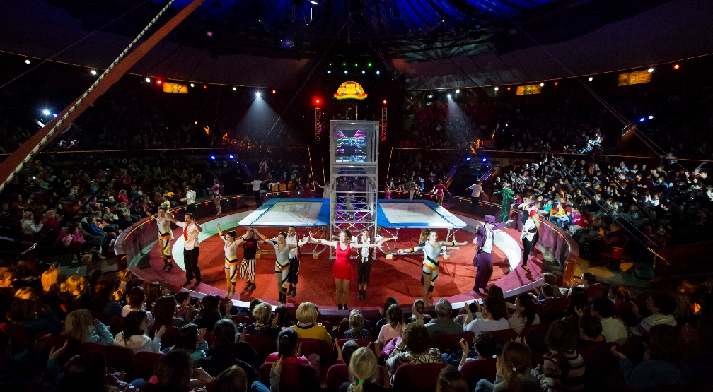 Ilyet még sohasem látott, Magyarországon ünneplik először az újkori cirkusz 250 ÉVES évfordulóját, jöjjenek el Önök is!