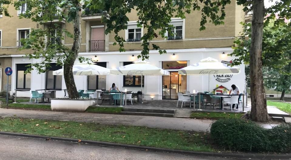 galakorzouj-terasz.jpg