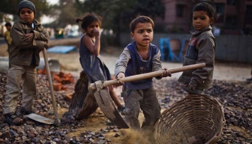 Önök támogatják Tatabányán a gyerekmunkát? (VIDEÓVAL)