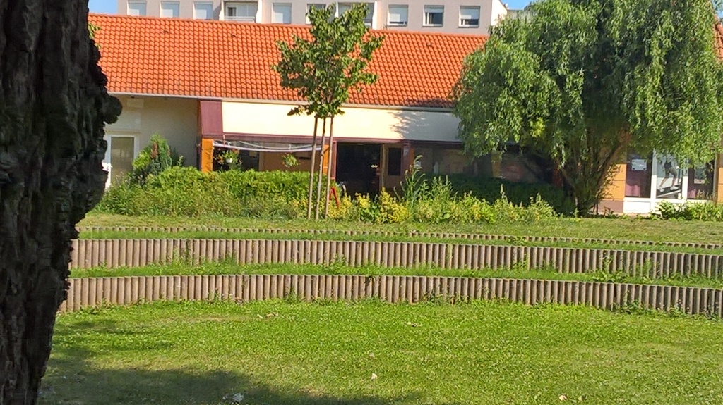 kiscasa1_2.jpg
