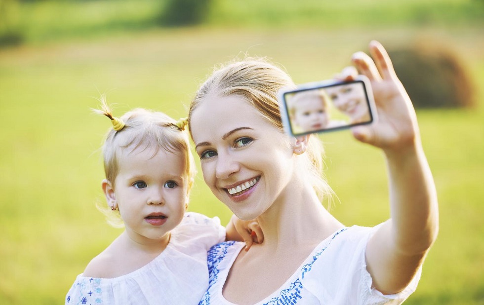 SZÍVATJÁK A KISMAMÁKAT, NYUGDÍJASOKAT IS! Tatabányáról Győrbe kell járni az igazadért