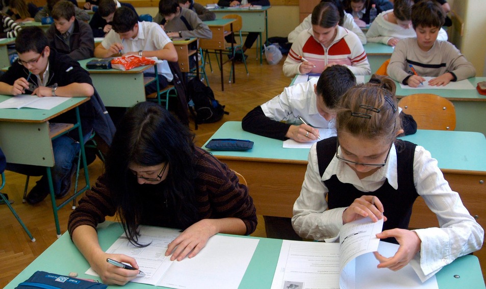 Nyilvánosak a tatabányai nebulók, középiskolai központi felvételi vizsgáinak eredményei