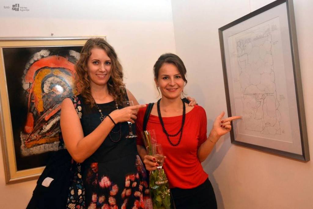 12. Tatabányai Őszi tárlat a Vértes Agorában: Rendhagyó kiállítás a városhoz kötődő művészek alkotásaiból