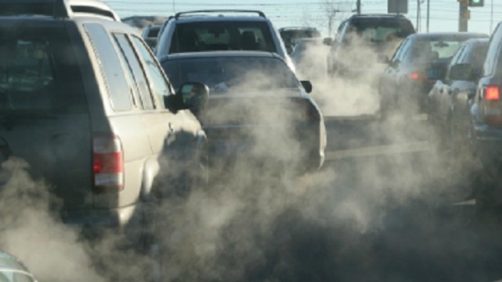 Lakossági fórum a légszennyezettség csökkentése érdekében Tatabányán