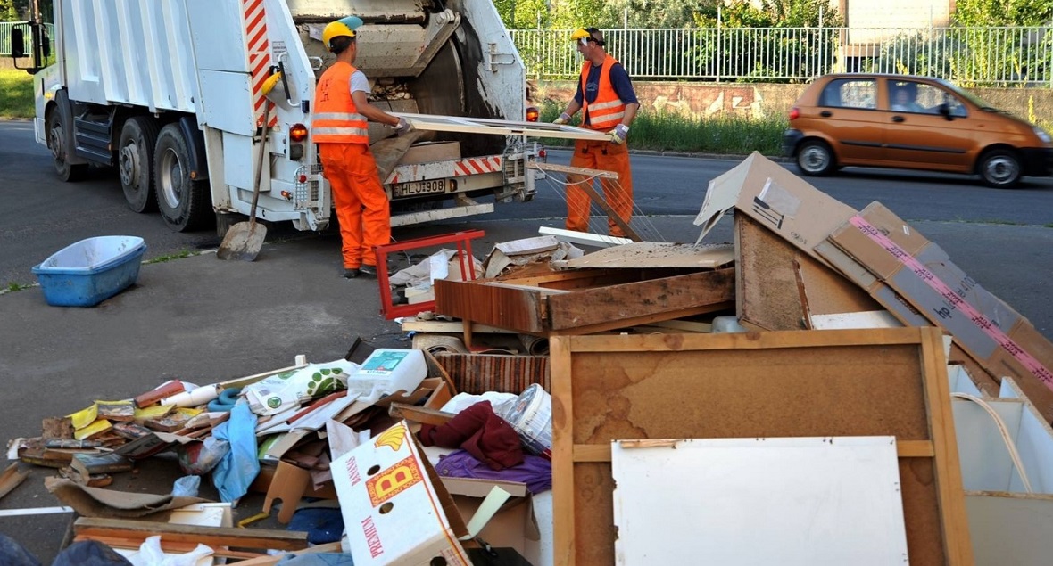 INDUL AZ ŐSZI LOMTALANÍTÁS TATABÁNYÁN: utcák és időpontok, mikor és hol!