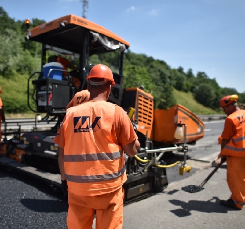 FIZETSZ, HOGY SZÍVASSANAK! Akkor keddtől most már tényleg az M1-esen a helyed!