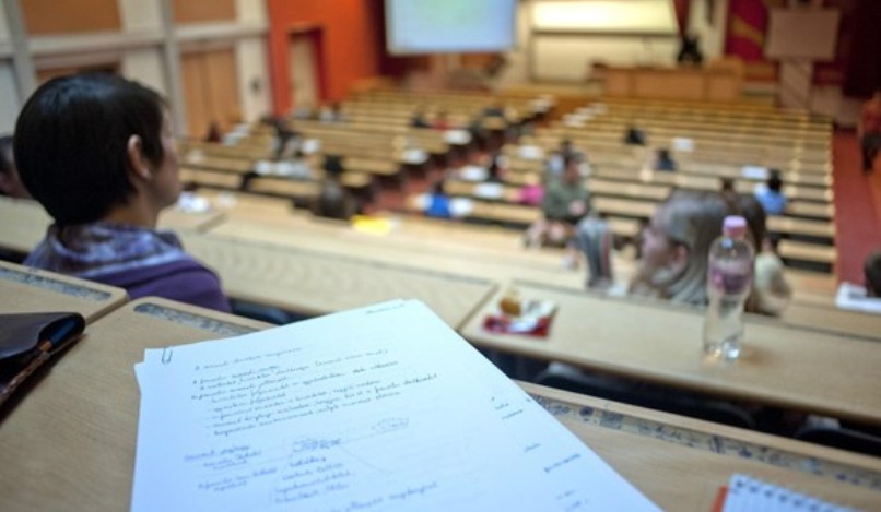 Könnyebbség a tatabányai egyetemistáknak! Még a választások előtt megemelték a szociális támogatást, hamarosan forrást is teremtenek hozzá