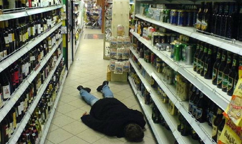 DRASZTIKUS VÁLTOZÁS A TATABÁNYAI DOHÁNYBOLTOKBAN! Korlátozhatják az alkohol árusítást